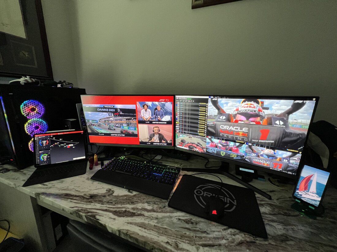 Rhys71's viewing setup