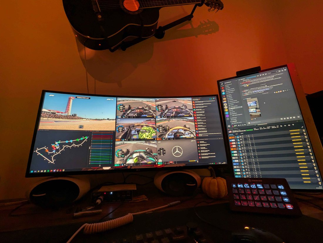 Zurani's viewing setup